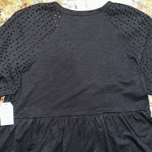 Time And Tru Women’s Eyelet Top Size XL 16 18 Black Soot NWT - Picture 9 of 11